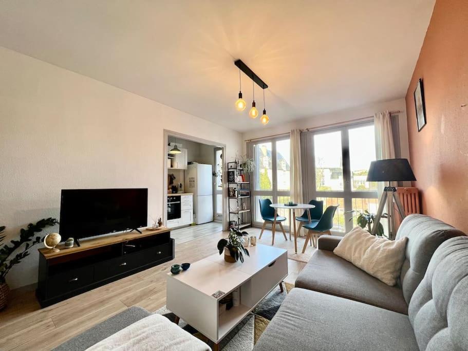 Le P'Tit Anatole - Joli T2 Avec Parking Appartement Poitiers Buitenkant foto