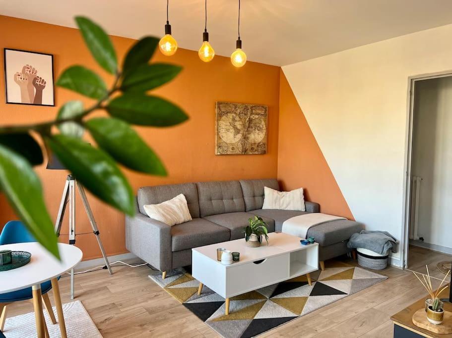 Le P'Tit Anatole - Joli T2 Avec Parking Appartement Poitiers Buitenkant foto